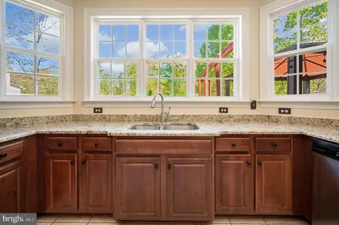 Kitchen - 64 Macgregor Ridge Rd, Stafford, VA 22554 photo 5 of 5