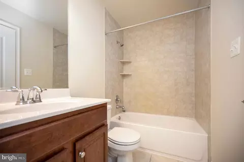 Bath - 64 Macgregor Ridge Rd, Stafford, VA 22554 photo 2 of 6