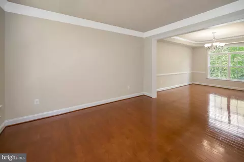 Living - 64 Macgregor Ridge Rd, Stafford, VA 22554 photo 2 of 10