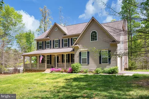 Exterior - 64 Macgregor Ridge Rd, Stafford, VA 22554 photo 2 of 15