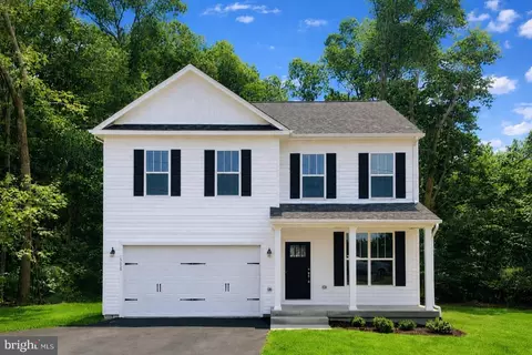32 Virginia Ave, Fredericksburg, VA 22405
