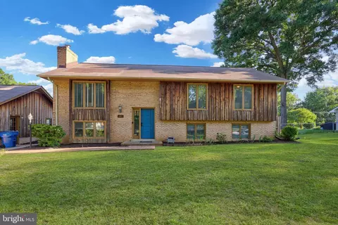 602 Galveston Rd, Fredericksburg, VA 22405