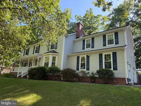 24 Braddock Dr, Fredericksburg, VA 22405
