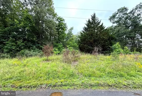 47 Delmar Ln, Fredericksburg, VA 22406