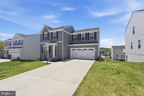 1704 Nebula Ln, Stafford, VA 22554