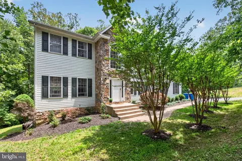 11 Holly Brooke Ct, Stafford, VA 22554