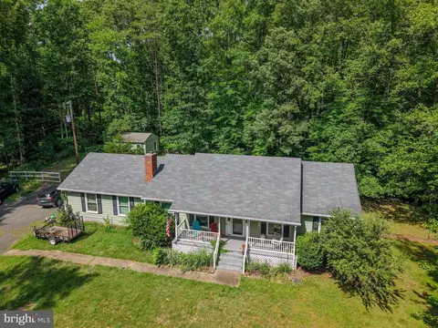 5 Freya Ln, Stafford, VA 22556