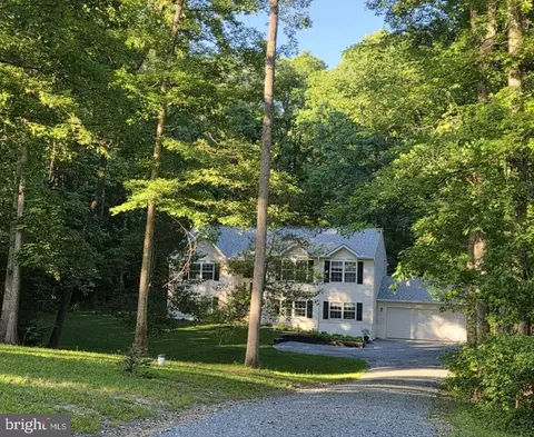 62 Cascade Ln, Fredericksburg, VA 22406