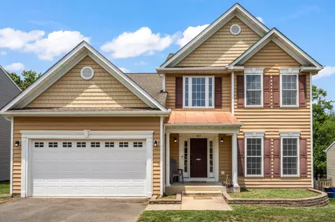 1015 Julian Dr, Fredericksburg, VA 22405