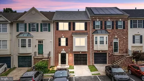 107 W Park Dr, Stafford, VA 22554