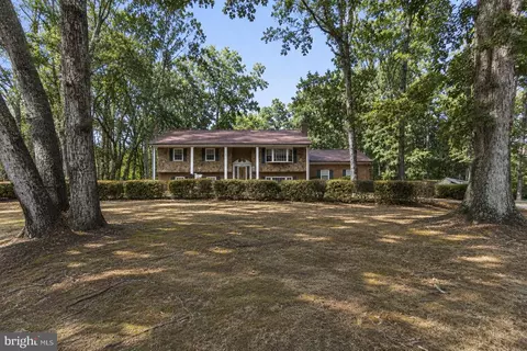 54 Richards Ferry Rd, Fredericksburg, VA 22406