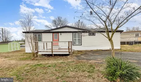 54 Cliff Cir, Stafford, VA 22556