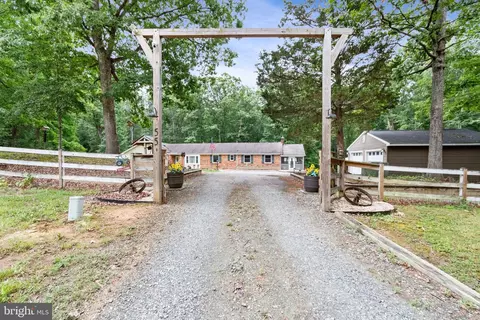 55 Snowbird Ln, Stafford, VA 22554