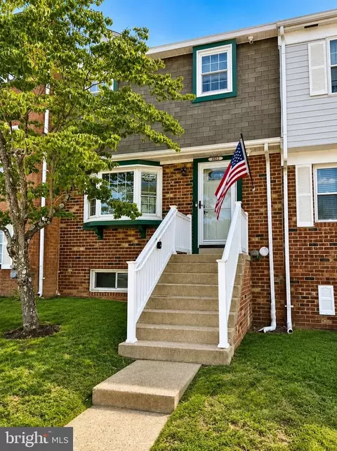 1012 James Madison Cir, Fredericksburg, VA 22405