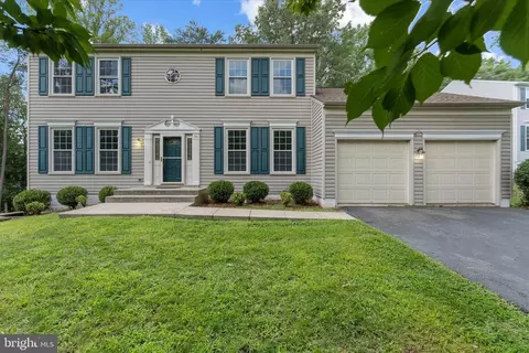 36 Westhampton Ct, Stafford, VA 22554