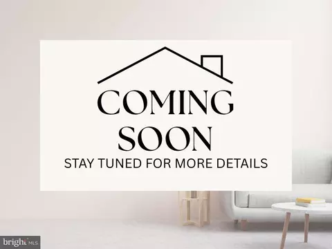337 Rolling Valley Dr, Fredericksburg, VA 22405