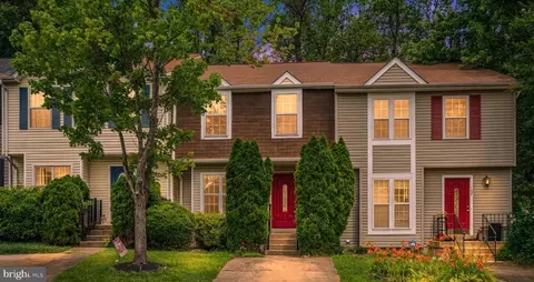 105 Staunton Ct, Stafford, VA 22554