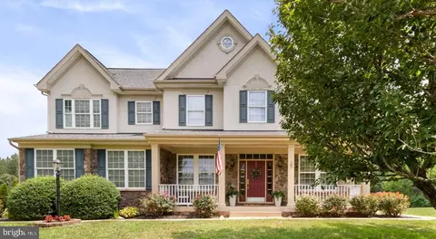 20 Gibson Dr, Fredericksburg, VA 22406