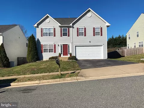 32 Brushy Creek Cir, Fredericksburg, VA 22406