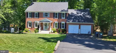 305 Ironside Cv, Stafford, VA 22554