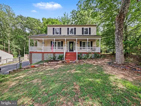 206 Bulkhead Cv, Stafford, VA 22554