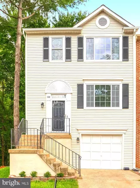 506 Club House Rd, Fredericksburg, VA 22406