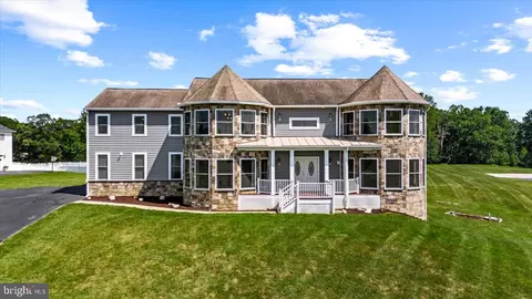 19 Pinto Ln, Stafford, VA 22556