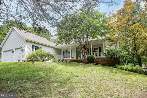 141 Revell Rd, Fredericksburg, VA 22405