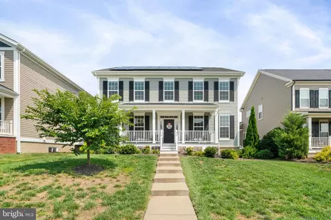 560 Coastal Ave, Stafford, VA 22554