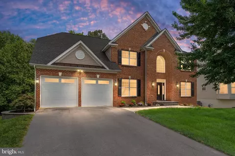 39 Easter Dr, Stafford, VA 22554