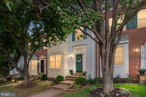 406 Rover Ct, Stafford, VA 22554