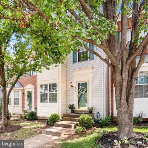 406 Rover Ct, Stafford, VA 22554