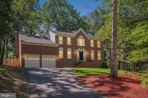 2011 Victoria Dr, Stafford, VA 22554
