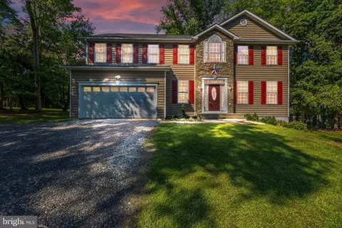 10 Pine View Ct, Fredericksburg, VA 22406