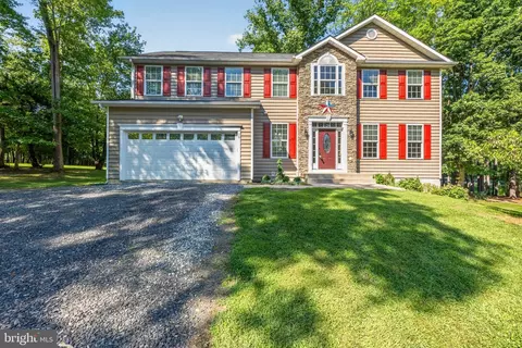 10 Pine View Ct, Fredericksburg, VA 22406