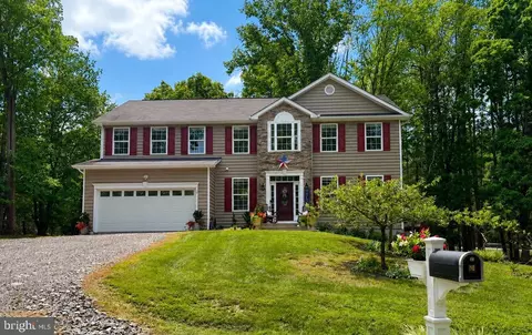 10 Pine View Ct, Fredericksburg, VA 22406