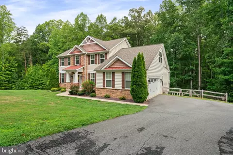 52 Evanston Ct, Stafford, VA 22556