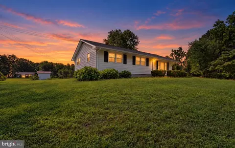 46 Bethel Church Rd, Fredericksburg, VA 22405