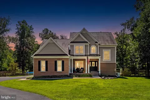 54 Stonewall Dr, Stafford, VA 22556