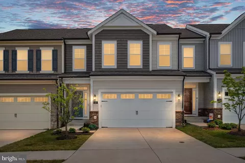 223 Smokebush Dr, Stafford, VA 22554