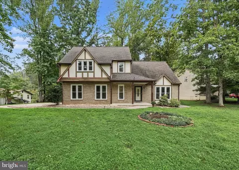 1228 Aquia Dr, Stafford, VA 22554