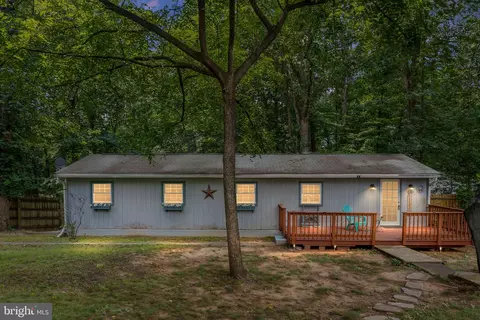 107 Hulls Chapel Rd, Fredericksburg, VA 22406