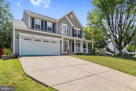 2 Stoneridge Ct, Stafford, VA 22554