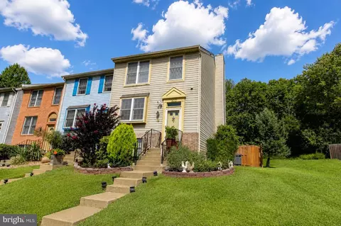 300 Barksdale Pl, Stafford, VA 22554