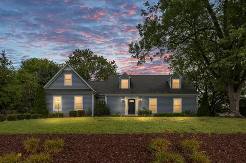 15 Fox Run Ln, Fredericksburg, VA 22405