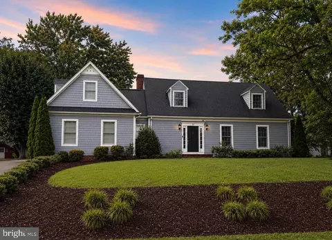 15 Fox Run Ln, Fredericksburg, VA 22405