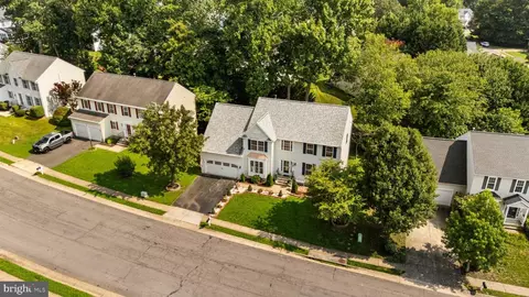 71 Basalt Dr, Fredericksburg, VA 22406