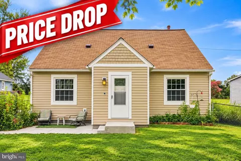 48 Ringgold Rd, Fredericksburg, VA 22405