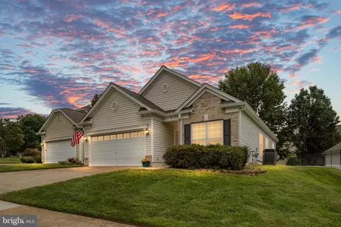 7 Dayton Cir, Fredericksburg, VA 22406