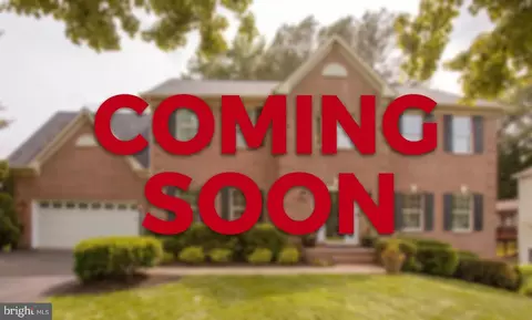 5 Lakewind Ln, Stafford, VA 22554